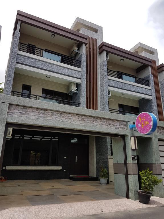 Childlike Innocence Homestay Città di Hualien Esterno foto